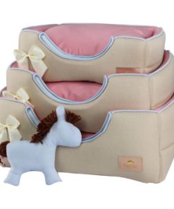 cama que vira toca carrossel com almofada